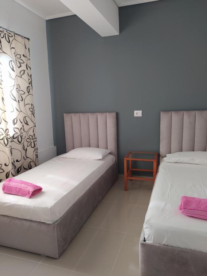 Hotel Elisabet Sarandë Exterior foto