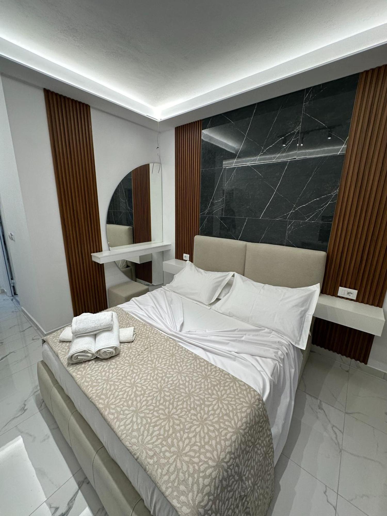 Hotel Elisabet Sarandë Exterior foto