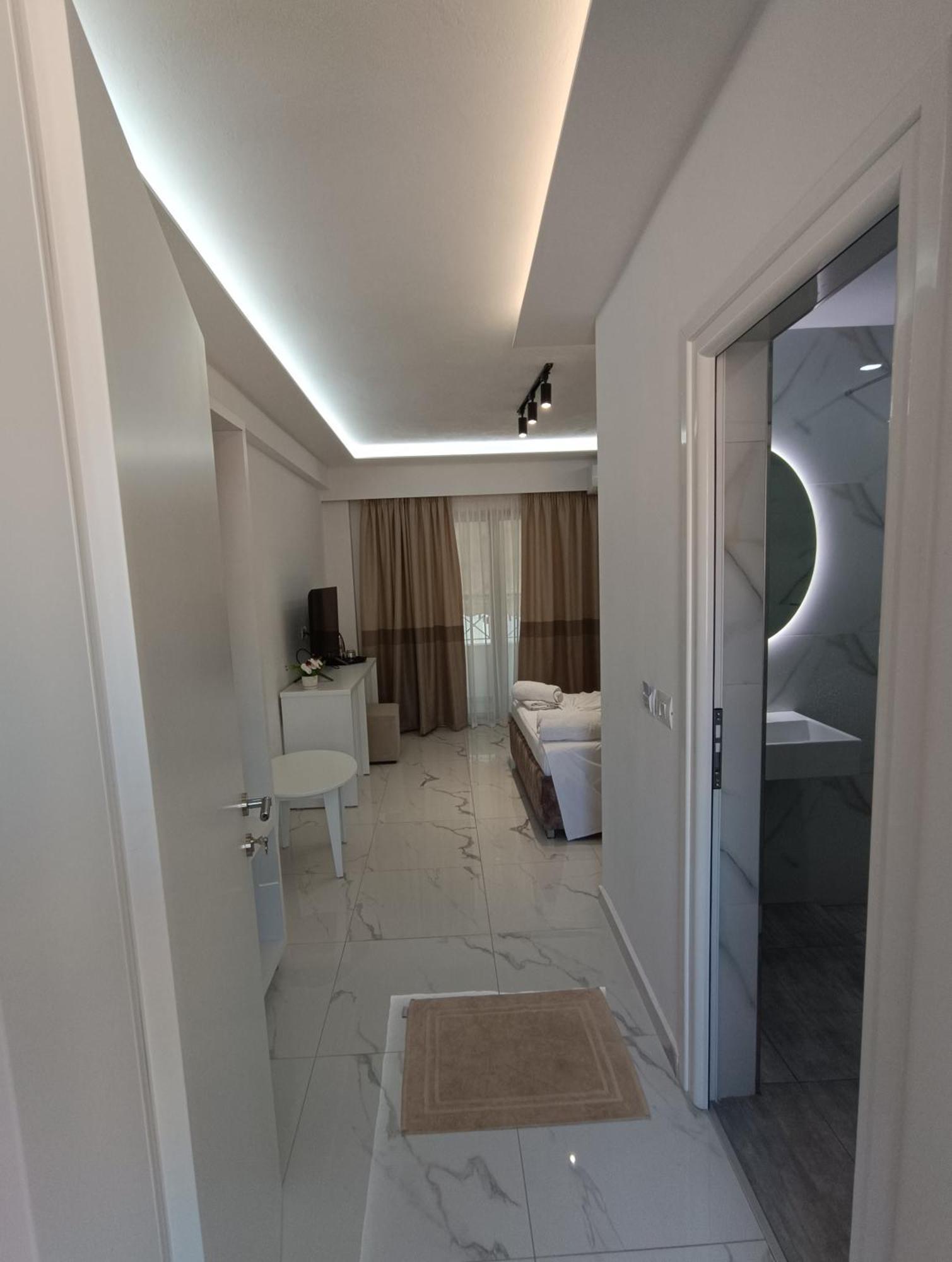 Hotel Elisabet Sarandë Exterior foto